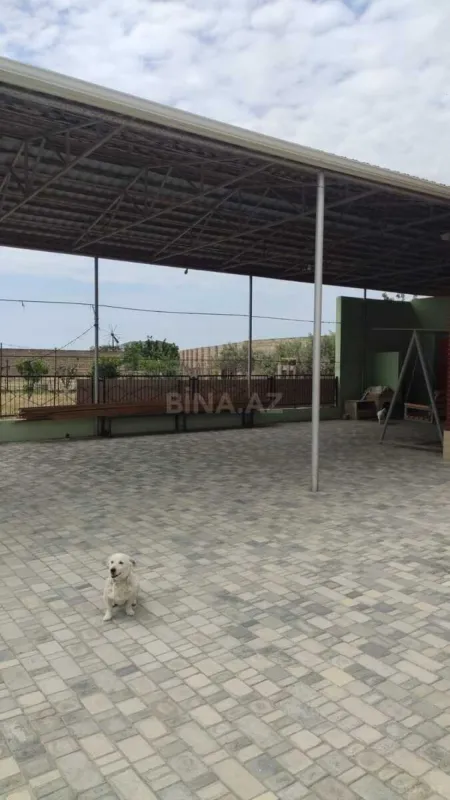 Satılır 5 otaqlı həyət evi 350 m²