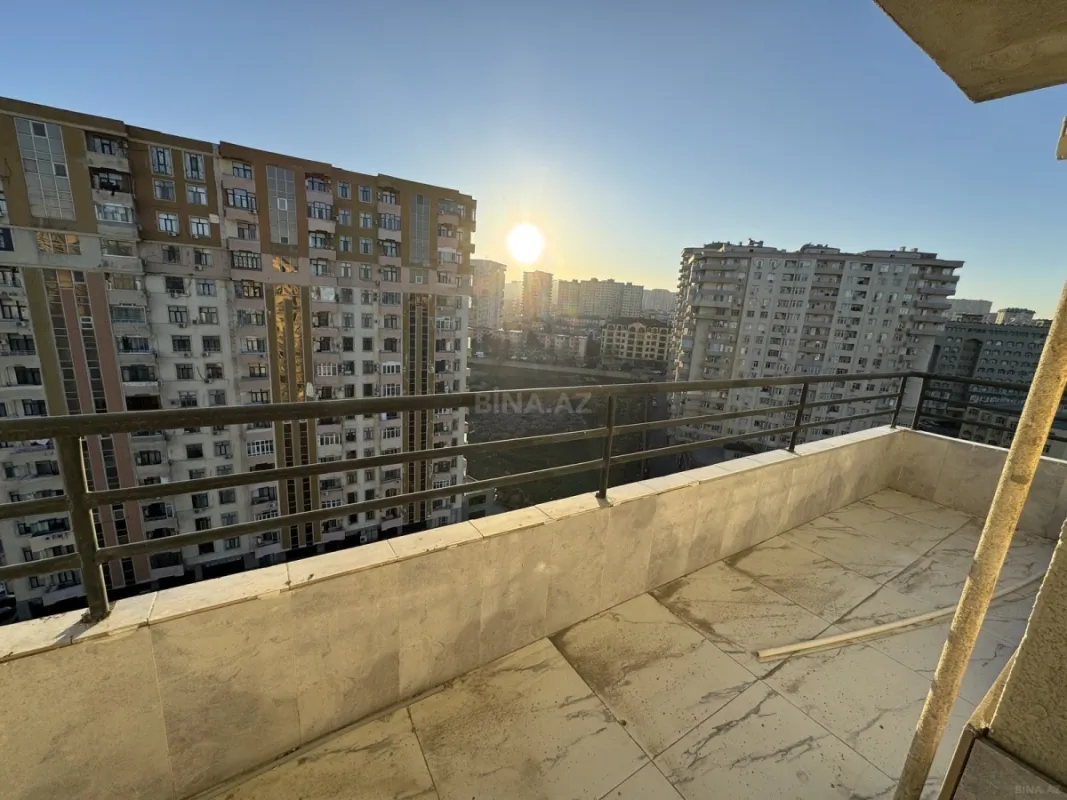 Kirayə verilir 2 otaqlı mənzil 90 m²