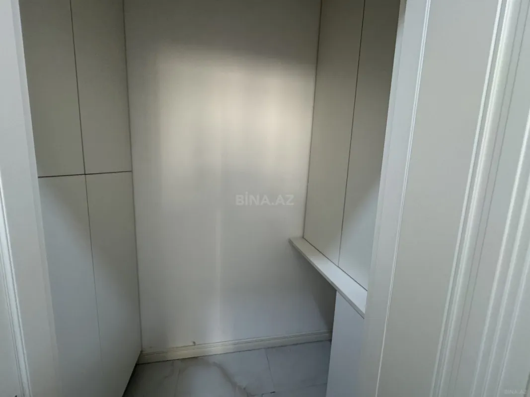Kirayə verilir 2 otaqlı mənzil 90 m²