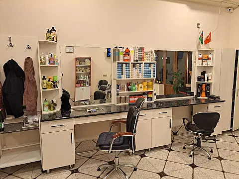 Satılır obyekt 48 m²