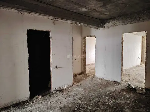 Satılır 3 otaqlı mənzil 130 m²