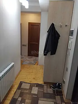 Kirayə verilir 2 otaqlı mənzil 65 m²