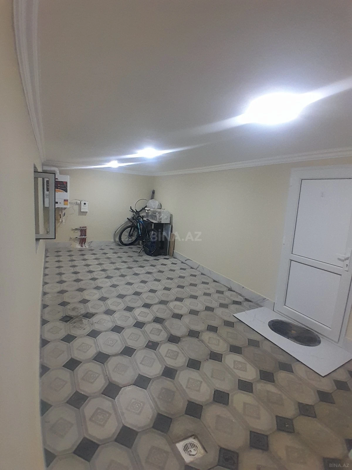 Satılır 5 otaqlı həyət evi 130 m²