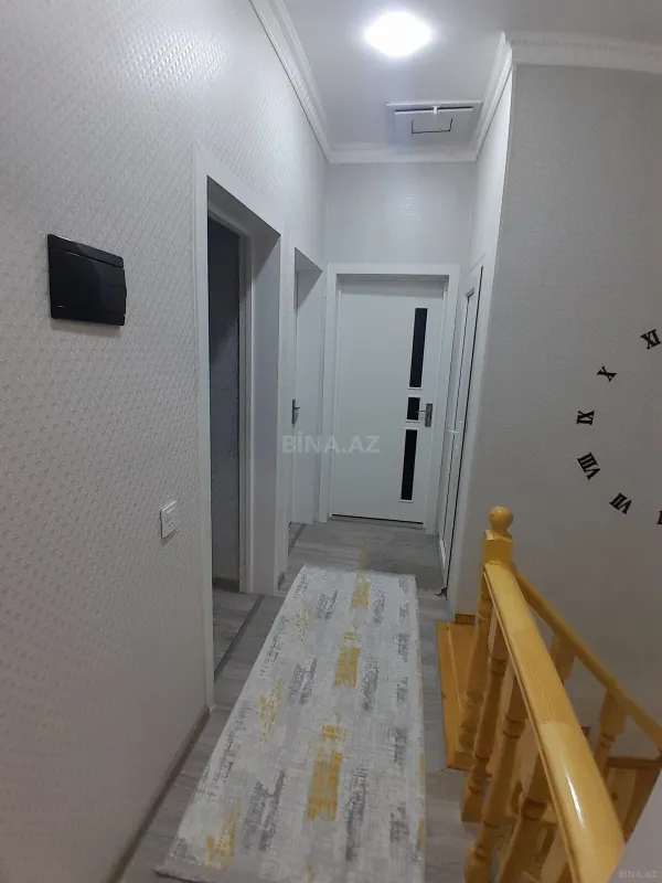 Satılır 5 otaqlı həyət evi 130 m²