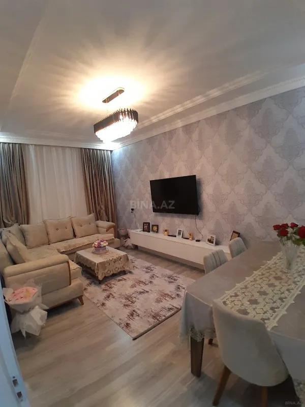 Satılır 5 otaqlı həyət evi 130 m²