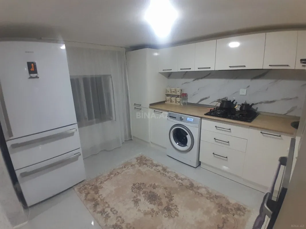 Satılır 5 otaqlı həyət evi 130 m²