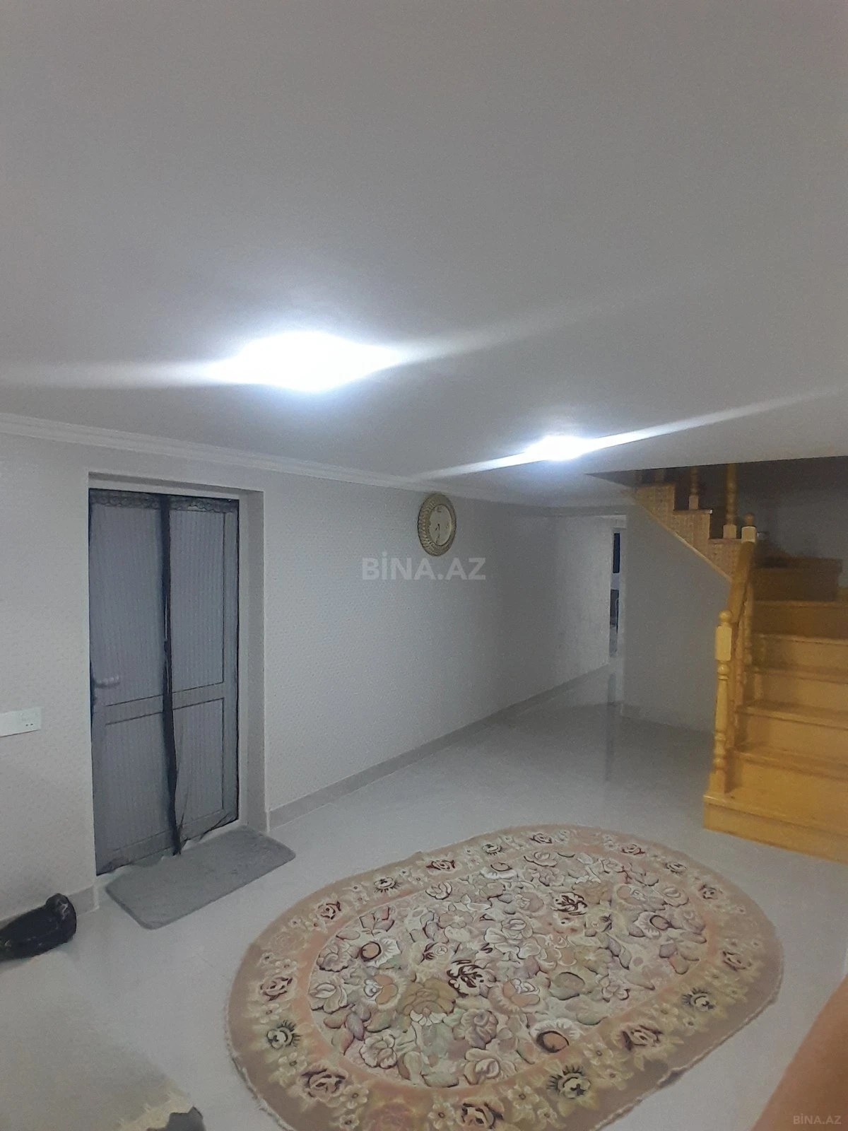 Satılır 5 otaqlı həyət evi 130 m²