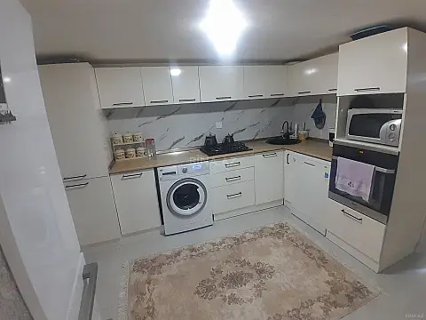 Satılır 5 otaqlı həyət evi 130 m²