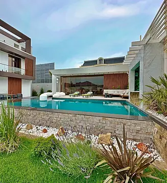 Kirayə verilir 6 otaqlı həyət evi 500 m²