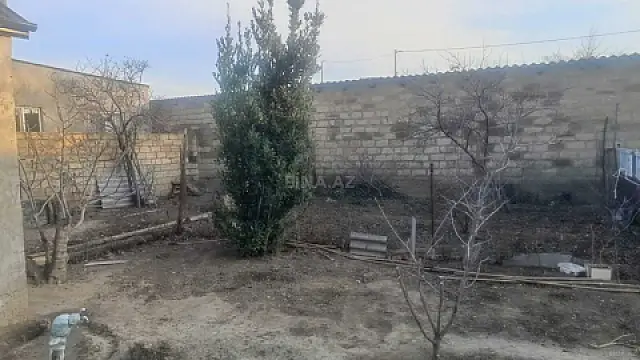Satılır torpaq sahəsi 2 m² — Xırdalan 2.00 m²