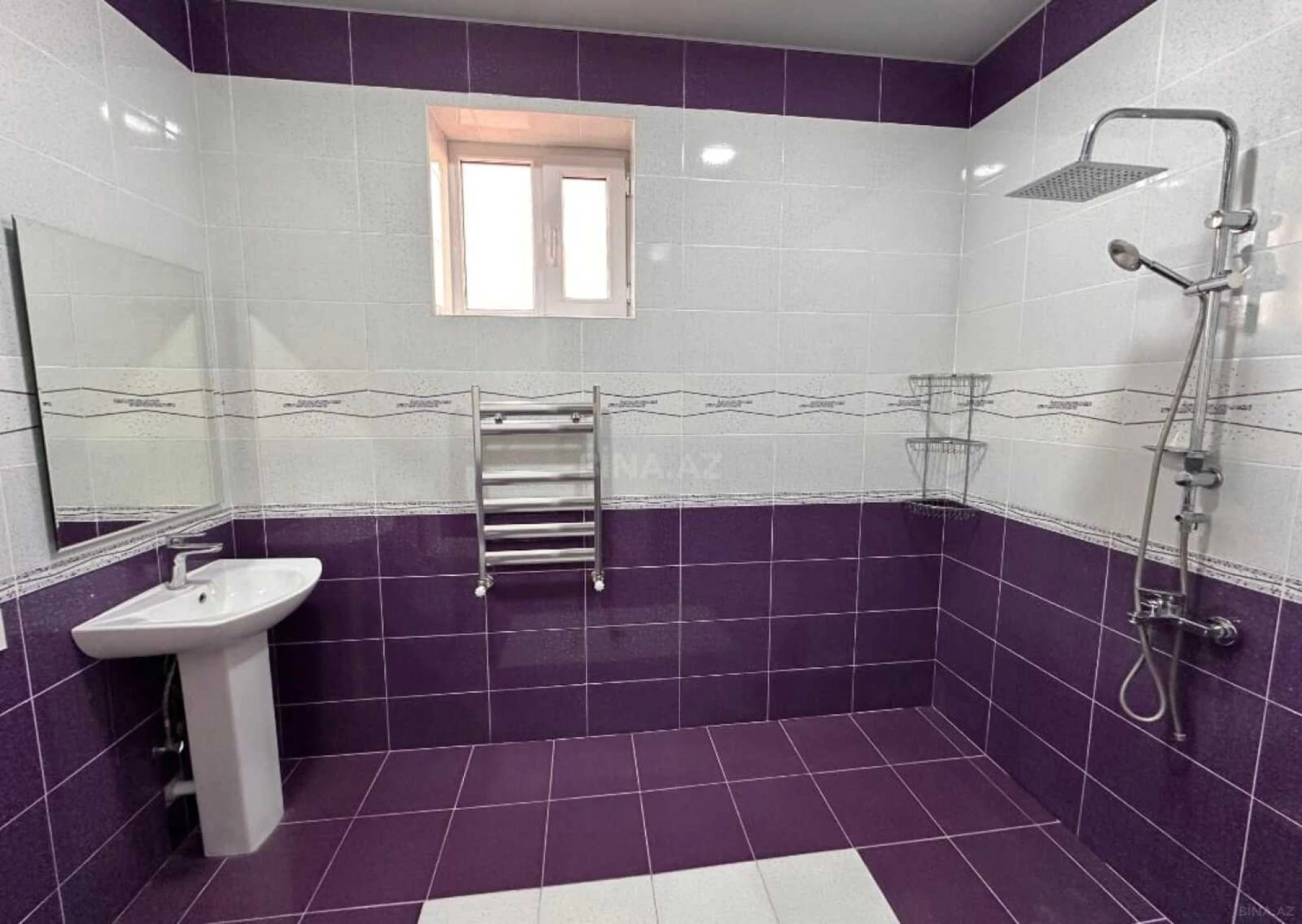 Kirayə verilir 5 otaqlı həyət evi 180 m²