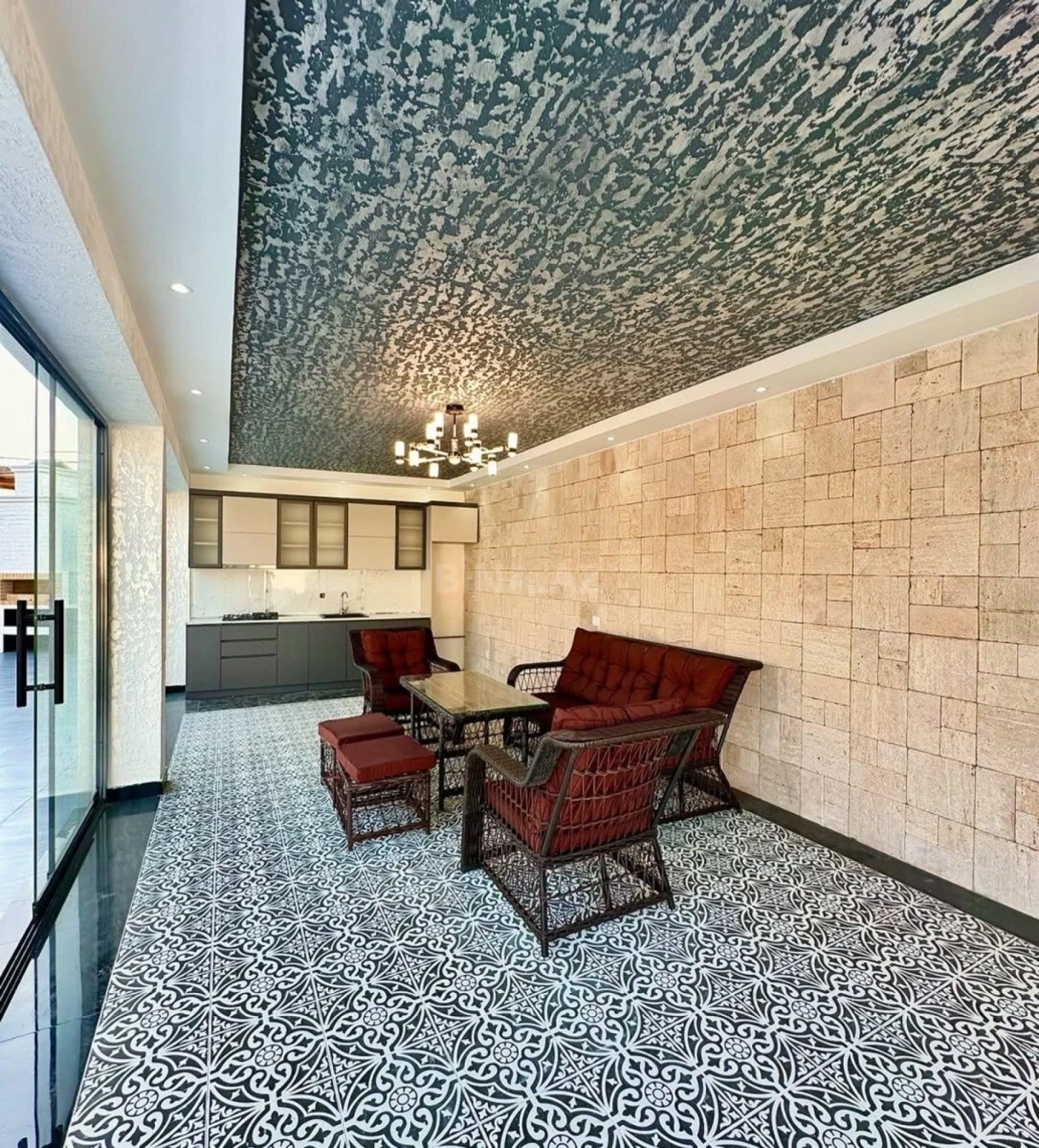 Kirayə verilir 5 otaqlı həyət evi 350 m²