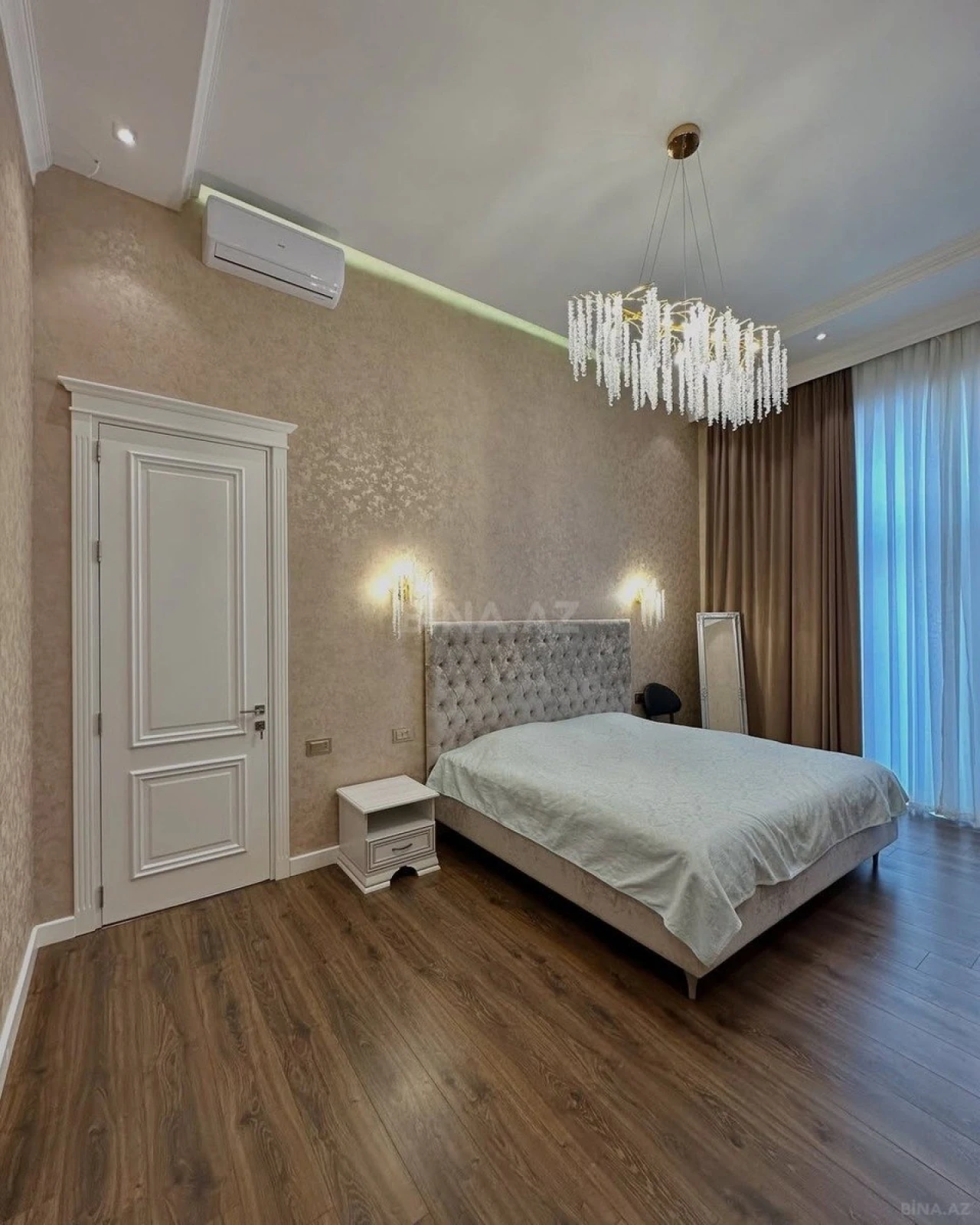 Kirayə verilir 5 otaqlı həyət evi 350 m²