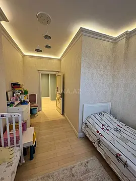 Satılır 3 otaqlı mənzil 110 m²