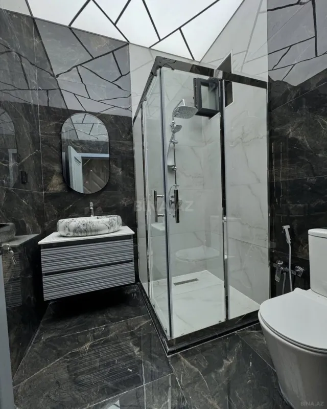Kirayə verilir 5 otaqlı həyət evi 350 m²