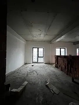 Satılır 3 otaqlı mənzil 120 m²