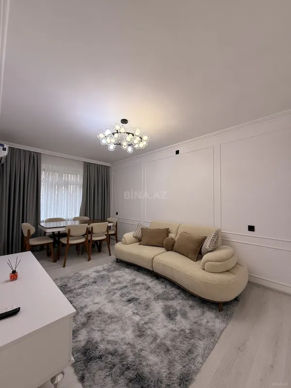 Satılır 2 otaqlı mənzil 65 m²