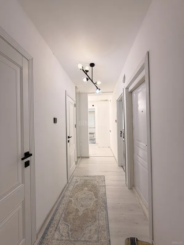 Satılır 2 otaqlı mənzil 65 m²