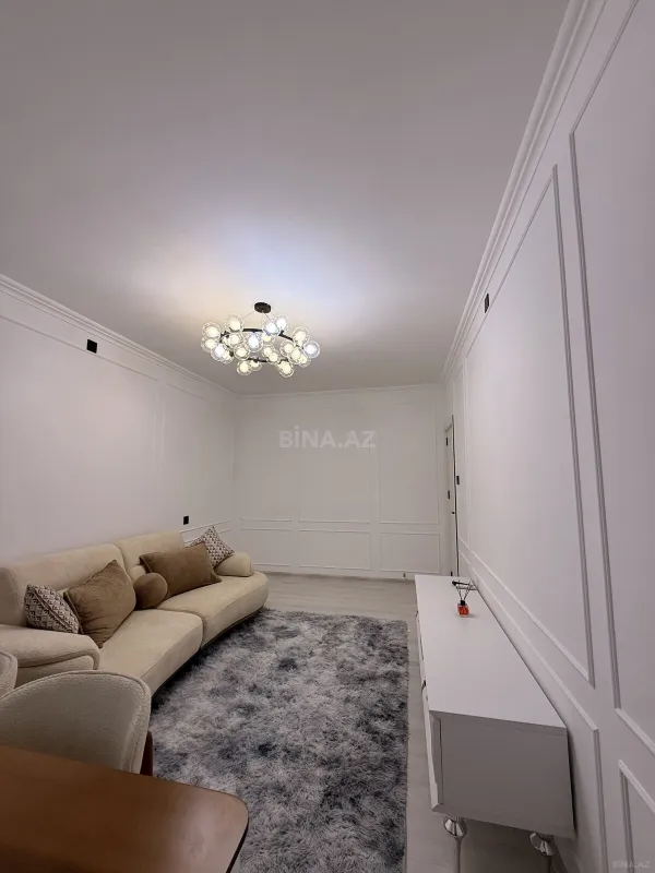Satılır 2 otaqlı mənzil 65 m²