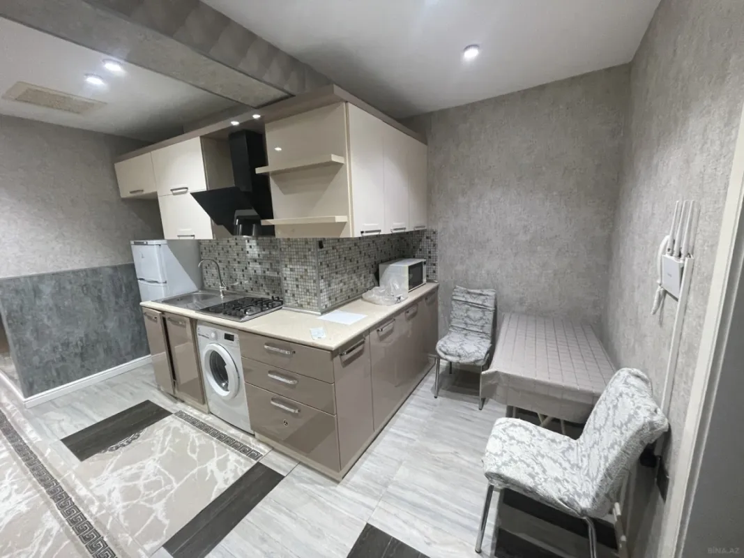 Kirayə verilir 2 otaqlı mənzil 68 m²