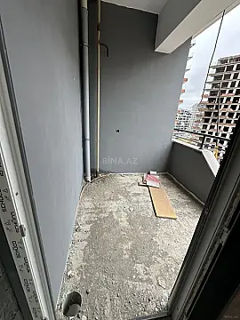 Satılır 2 otaqlı mənzil 73 m²