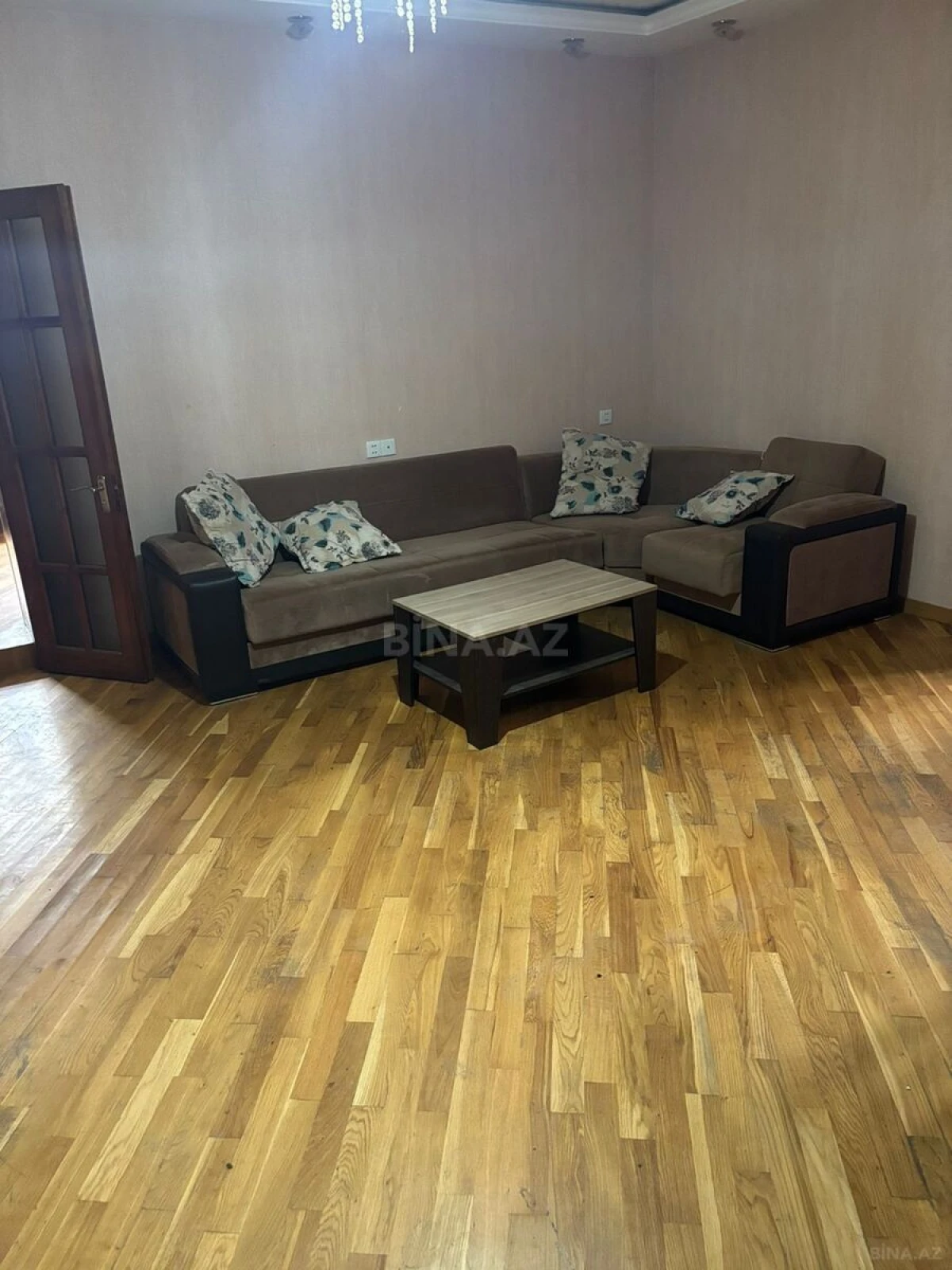 Kirayə verilir 3 otaqlı mənzil 90 m²