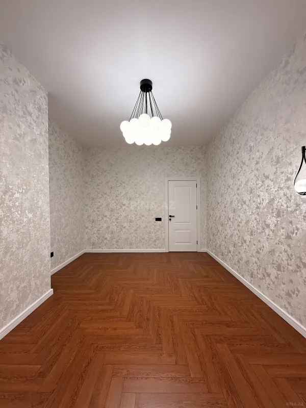 Satılır 3 otaqlı mənzil 96 m²