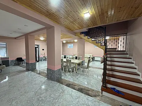 Kirayə verilir 3 otaqlı həyət evi 120 m²