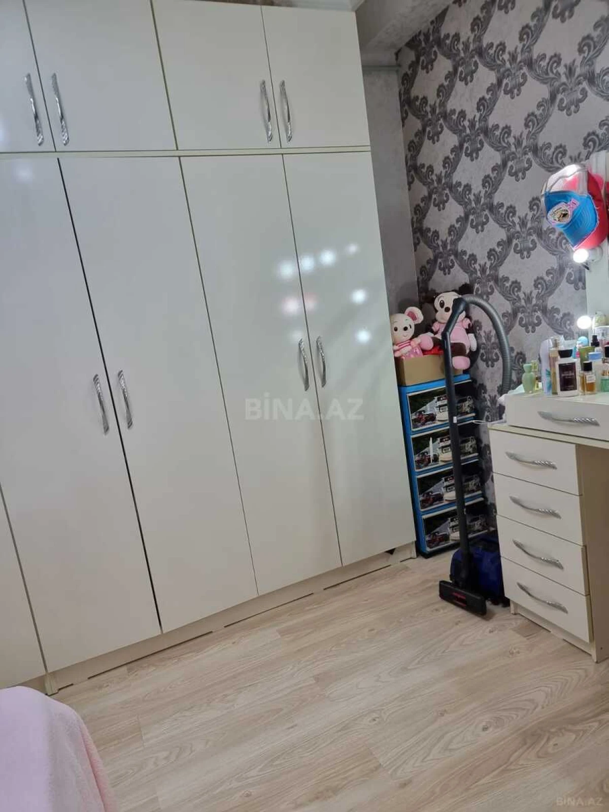 Satılır 3 otaqlı mənzil 70 m²