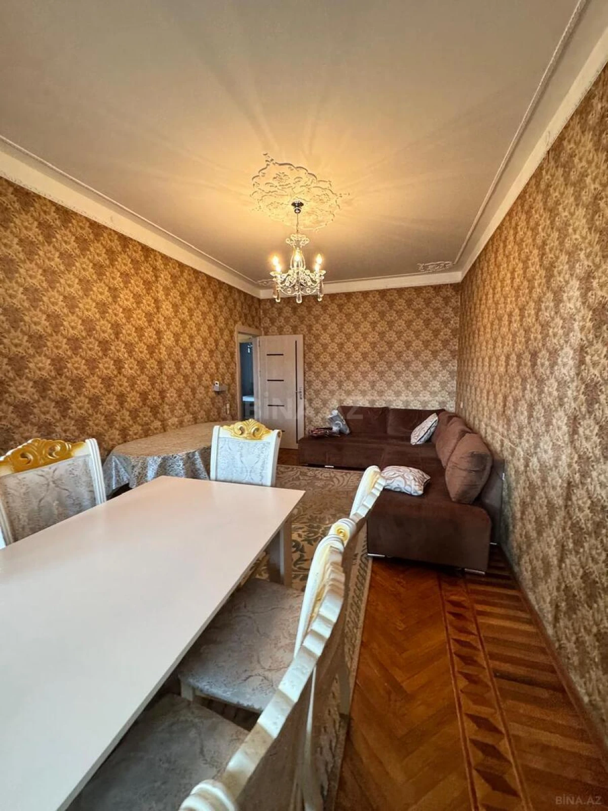 Kirayə verilir 3 otaqlı mənzil 90 m²