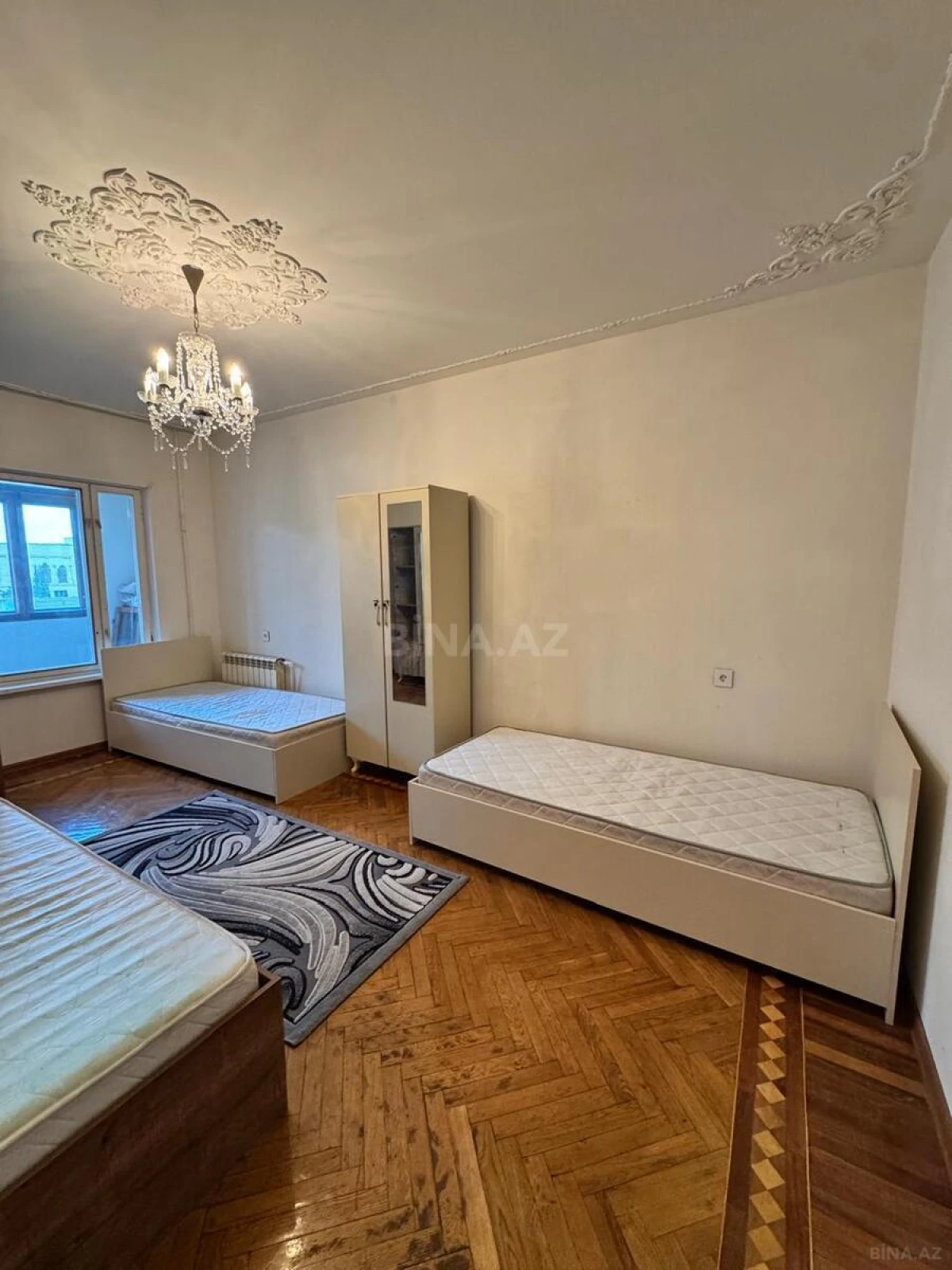 Kirayə verilir 3 otaqlı mənzil 90 m²