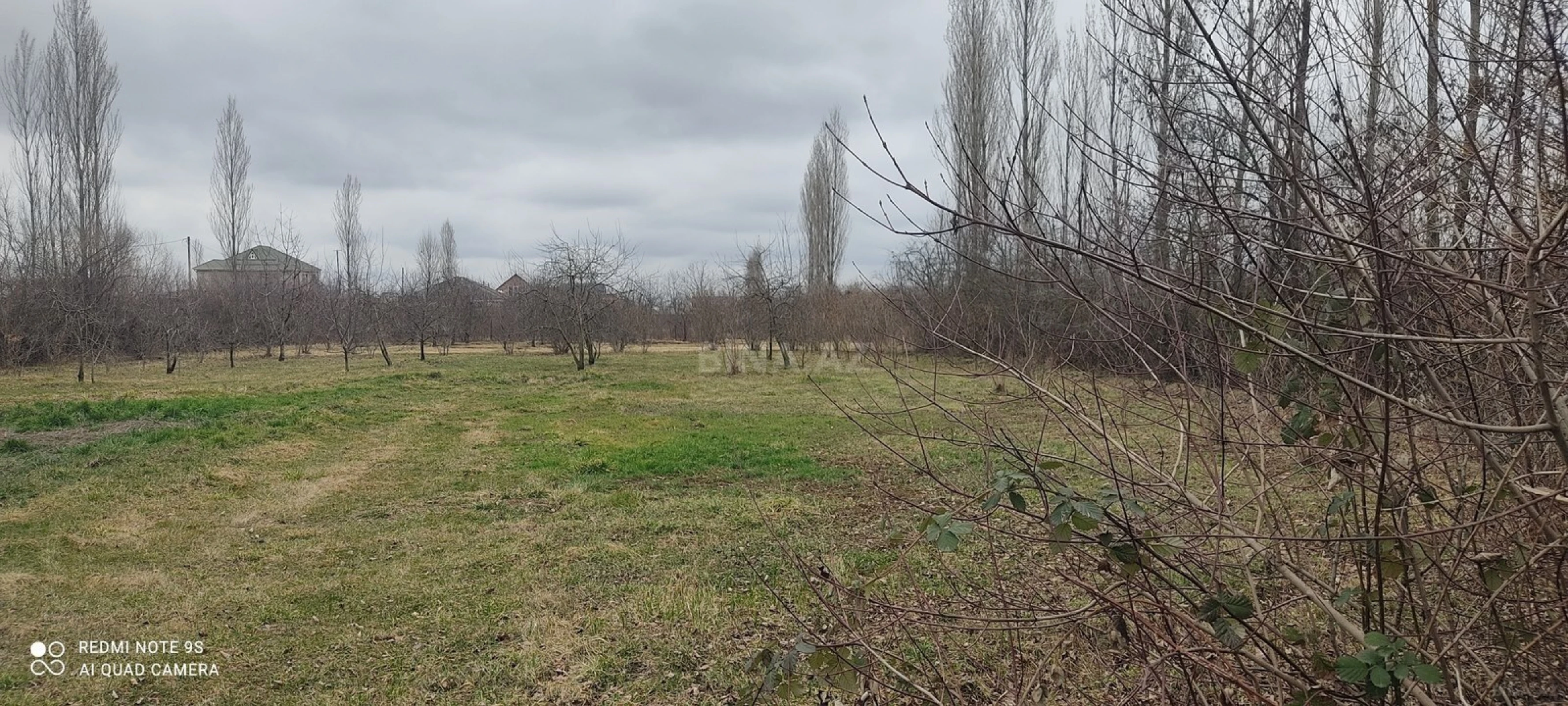 Satılır torpaq sahəsi 6 m²