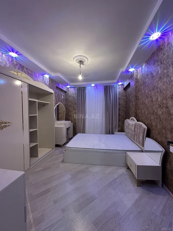 Kirayə verilir 2 otaqlı mənzil 76 m²