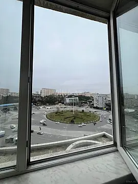 Kirayə verilir 2 otaqlı mənzil 70 m²