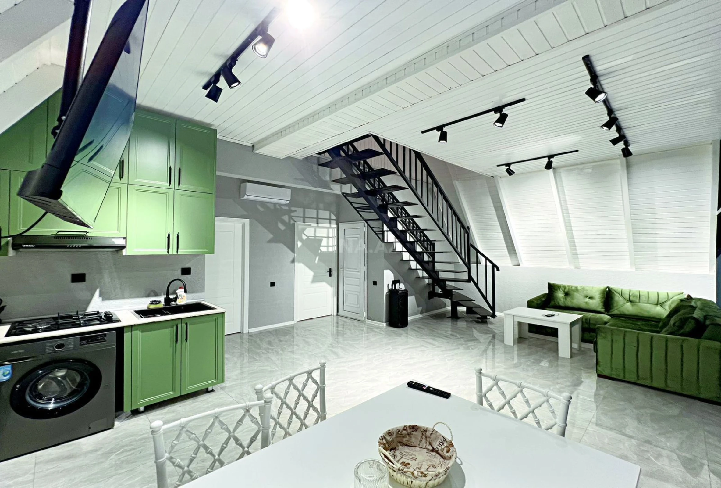 Kirayə verilir 4 otaqlı həyət evi 120 m²