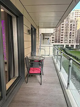 Kirayə verilir 2 otaqlı mənzil 105 m²