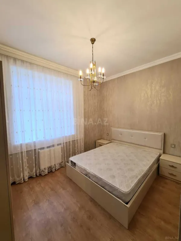 Kirayə verilir 2 otaqlı mənzil 70 m²
