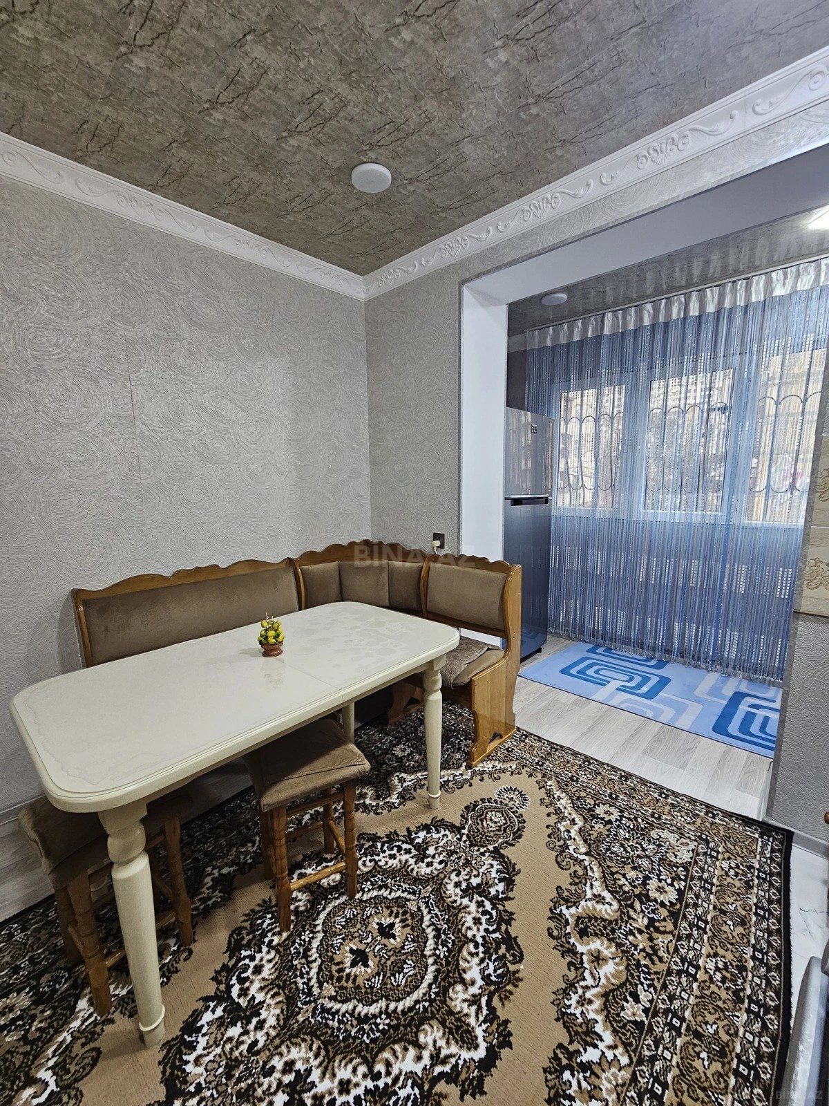 Satılır 2 otaqlı mənzil 70 m²