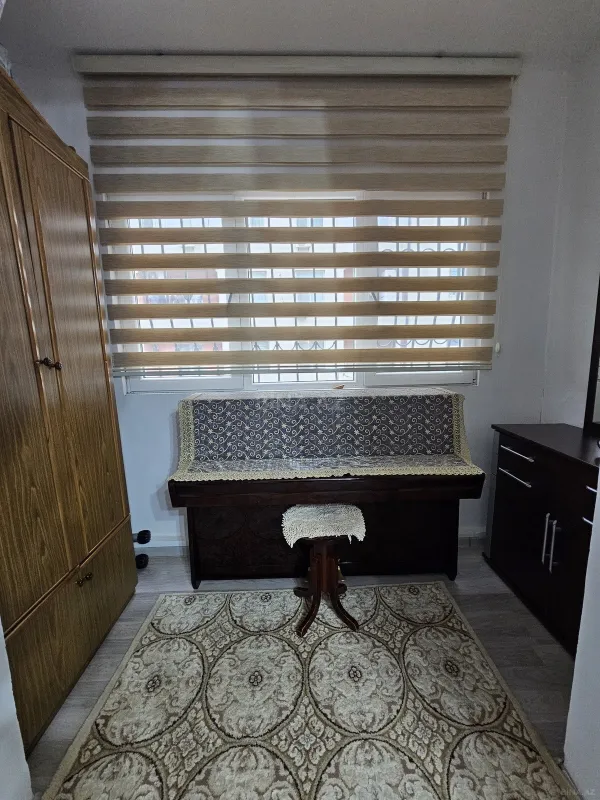 Satılır 2 otaqlı mənzil 70 m²
