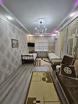 Satılır 2 otaqlı mənzil 70 m²