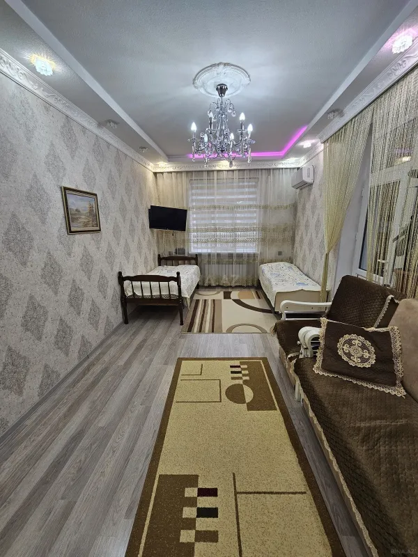 Satılır 2 otaqlı mənzil 70 m²