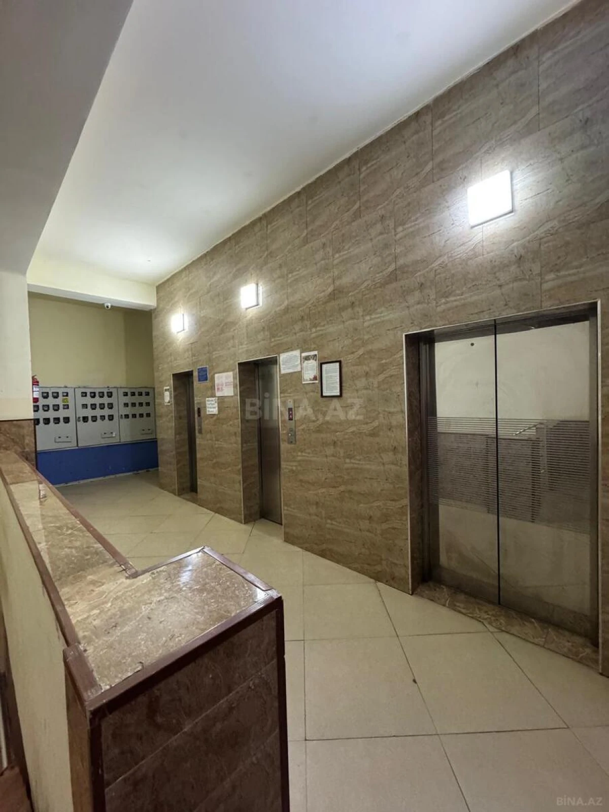 Satılır 3 otaqlı mənzil 90 m²