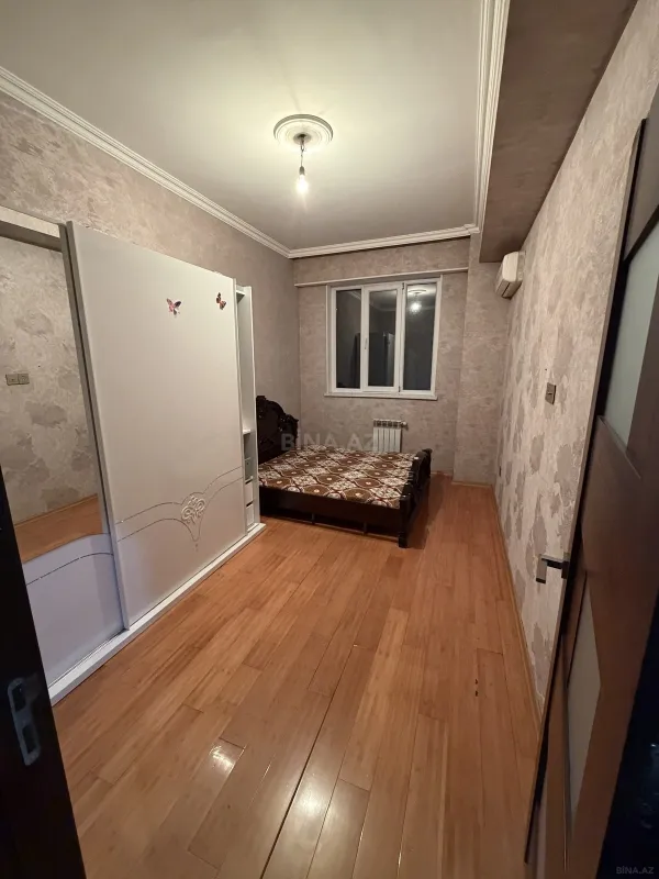 Kirayə verilir 2 otaqlı mənzil 65 m²