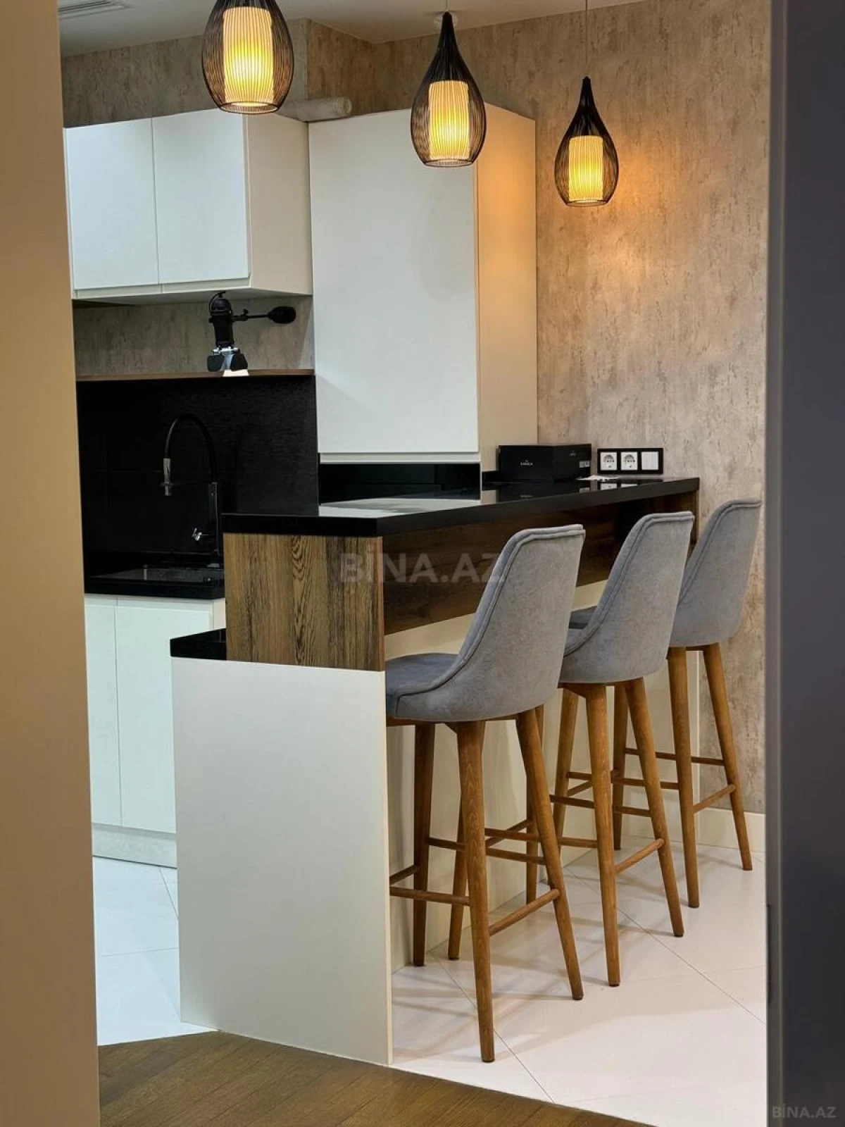 Kirayə verilir 2 otaqlı mənzil 60 m²