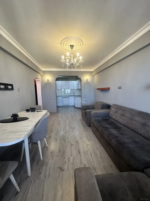 Satılır 2 otaqlı mənzil 62 m²