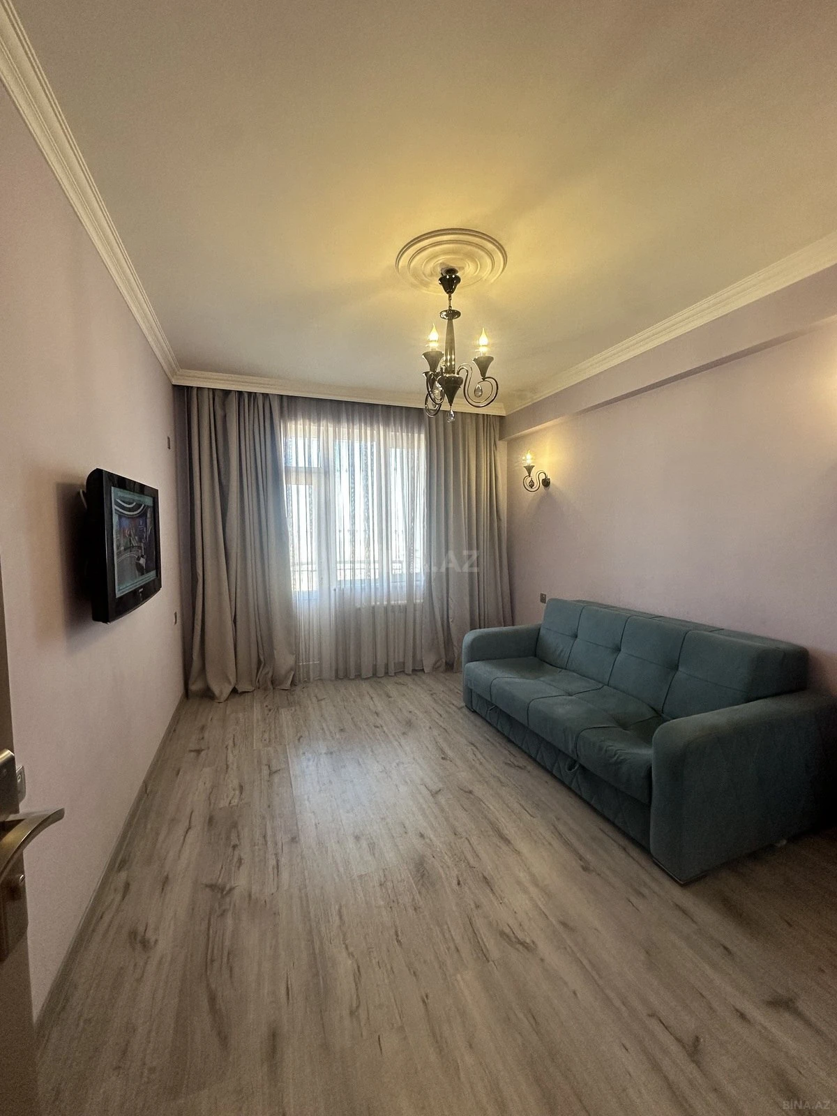 Satılır 2 otaqlı mənzil 62 m²