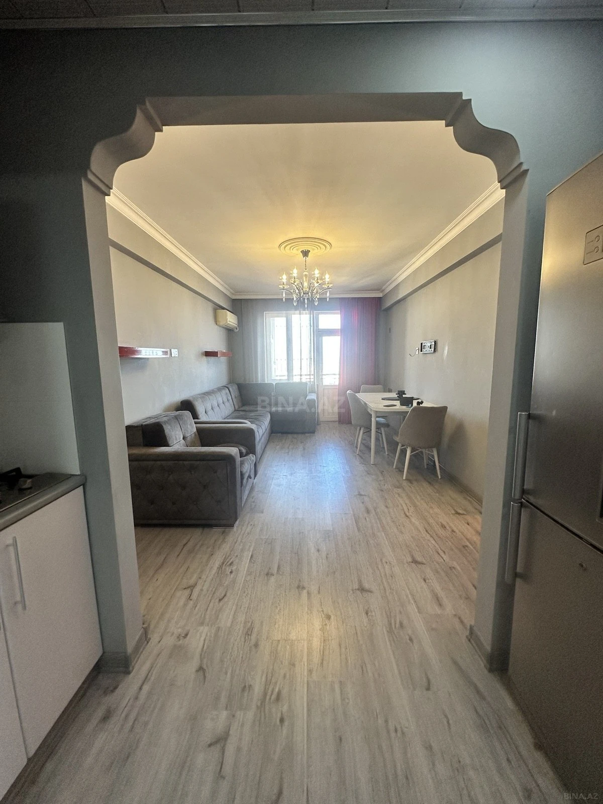 Satılır 2 otaqlı mənzil 62 m²