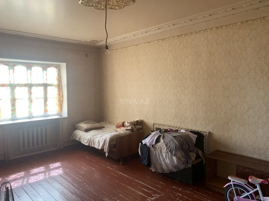 Satılır 4 otaqlı həyət evi 170 m²