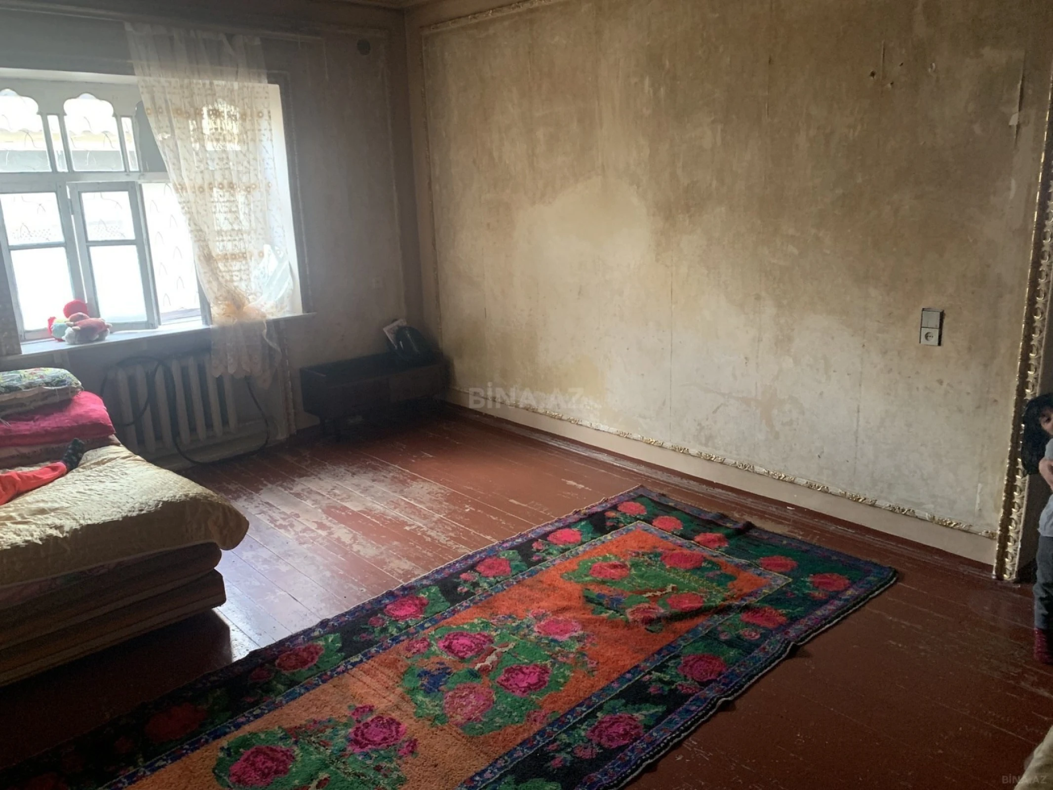 Satılır 4 otaqlı həyət evi 170 m²