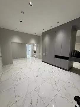 Kirayə verilir 2 otaqlı mənzil 117 m²